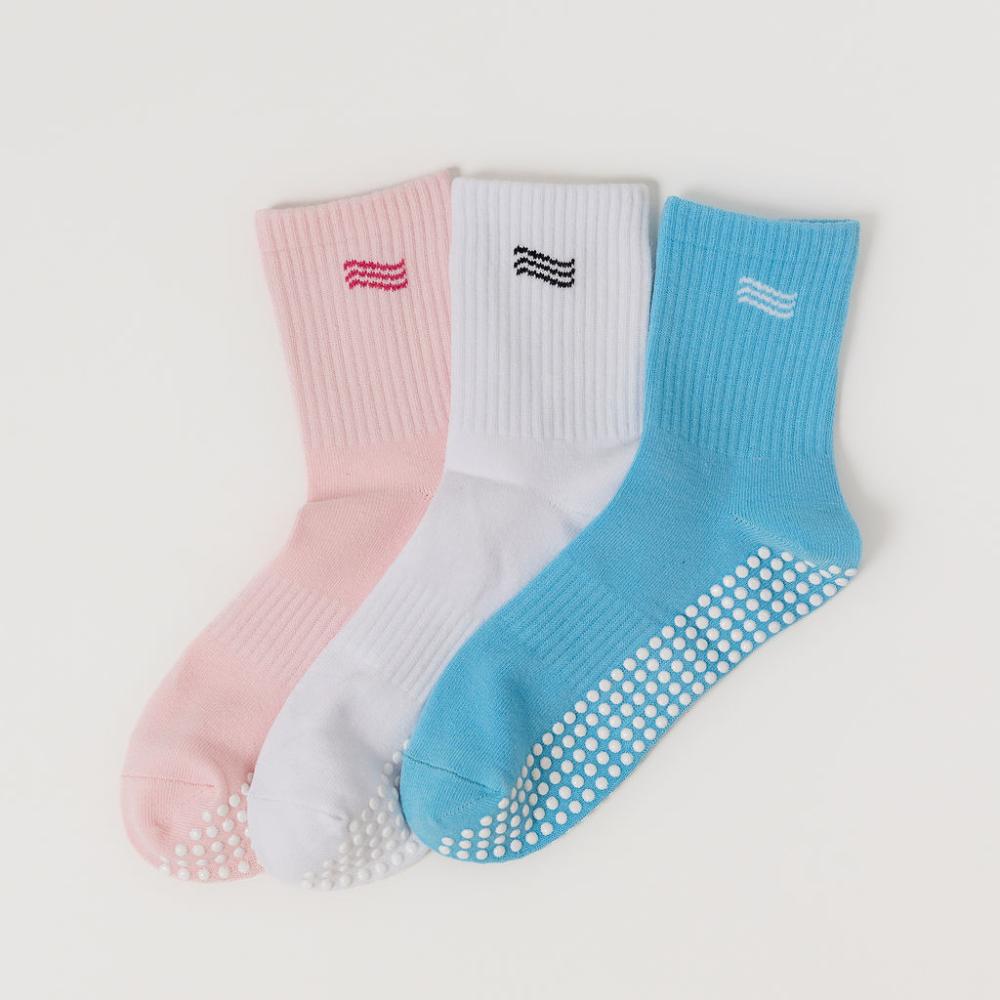 Grip Socks 1 Grip Socks - Image 1